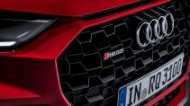 Audi RS Q3 uitlaat grille badge logo