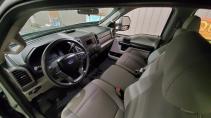 Ford F-550 Super Duty Indomitus 6x6 interieur