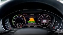 Audi Q5 TFSI e quattro Competition interieur detail dashboard