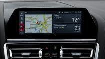 BMW M8 Gran Coupe 2019 navigatie scherm