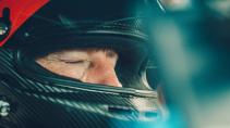 Bugatti Chiron Super Sport nies in je helm