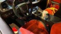 Dodge Challenger Hellcat gestolen en gecrasht interieur voor