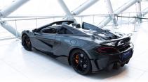 McLaren 600LT Spider drie kwart dak open