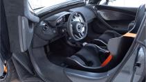 McLaren 600LT Spider interieur deur open