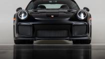 Porsche 911 GT2 RS Weissach recht voor