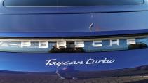 Nederlandse Porsche Taycan Turbo Blauw