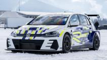 VW Golf met ID R-motoren eR1 ijs sneeuw ijsrijden