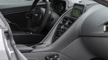Aston Martin DB11 AMR Interieur
