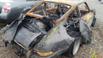 Porsche 911 Singer met brandschade
