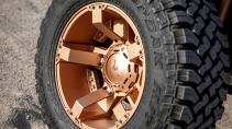 Rezvani Hercules 6x6 vijfde wiel