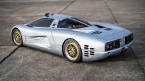 Isdera Commendatore 112i