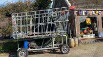 XXL-winkelwagen met V8 te koop in Nederland