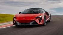 McLaren Artura op het circuit