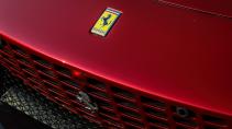 Badge en grille Ferrari Roma