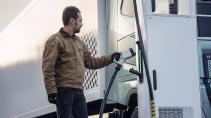 Laden van Elektrische Volvo-vrachtwagens