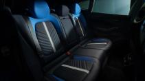 Achterbank Aston Martin DBX707