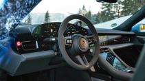 Interieur en stuur Porsche Taycan 4S Sport Turismo