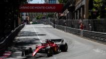 Charles Leclerc in de vrije training van de GP van Monaco