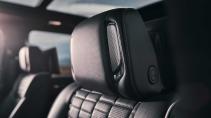 Cadillac Escalade-V speakers in hoofdsteun