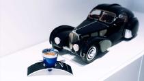Bugatti Type 57 Atlantic met koffie espresso