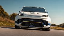 Ford Supervan rijder voor laag