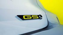 Opel Astra GSE badge