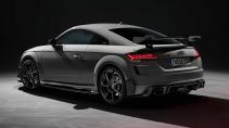 Audi TT RS Iconic Edition studiofoto schuinachter