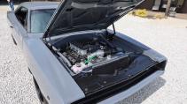 Dodge Charger met 1.000 pk schuin voor motorkap open