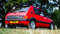 Peugeot 205 GTI Restomod Tolman schuin achter