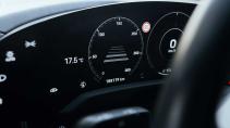 Porsche Taycan 4S dashboard met kilometerstand op 188.119 kilometer