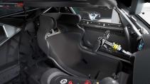 Mercedes-AMG GT2 racer 2022 interieur stoel kuipstoel