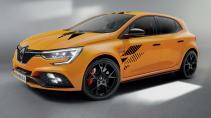 Renault Megane RS Ultime in het oranje schuin voor