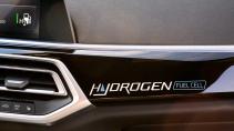 BMW iX5 Hydrogen dashboard detail