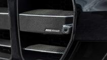 BMW M4 Competition door Manhart grille koolstofvezel camera