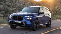 BMW X7 M60i xDrive (2023) schuin voor rijdend