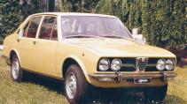 Alfa Romeo Alfetta Berline schuin voor