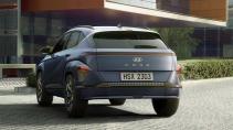 Hyundai Kona 2023 schuin achter