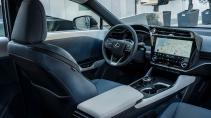 Lexus RZ 450e 2023: 1e rij-indruk interieur dashboard