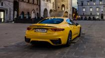 Maserati GranTurismo Trofeo schuin achter