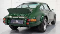 Oude Porsche 911 ombouwpakket naar elektrisch schuin achter