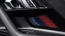 BMW M2 (2023) interieur stuur detail deurgreep