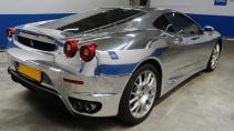 Koop deze Ferrari bij de Nederlandse overheid als je je buren haat