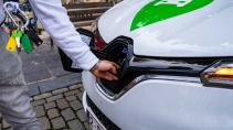 Deze Thuisbezorgd voor EV's komt straks met een bakfiets jouw EV opladen