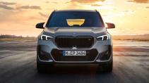 BMW X1 M35i xDrive (2023) rijdend voorkant