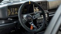 Lancia Delta HF Integrale Manhart restomod innterieur