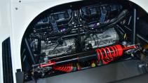 BMW i8 met vier motorfietsmotoren
