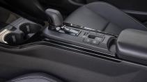 Toyota Prius Plug-in Hybrid pook automaat