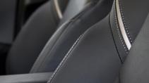 Toyota Prius Plug-in Hybrid stoel steun