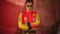 GP van Italië 2023 speciale livery Ferrari Leclerc zonnebril