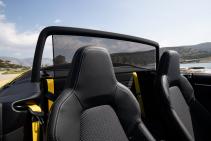 porsche-911-carrera-s-cabrio-detail-stoelen-2019